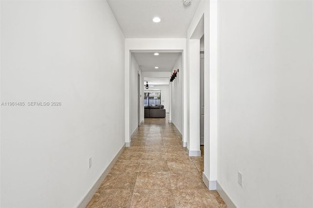 2872 SE 3rd St, Homestead, FL 33033