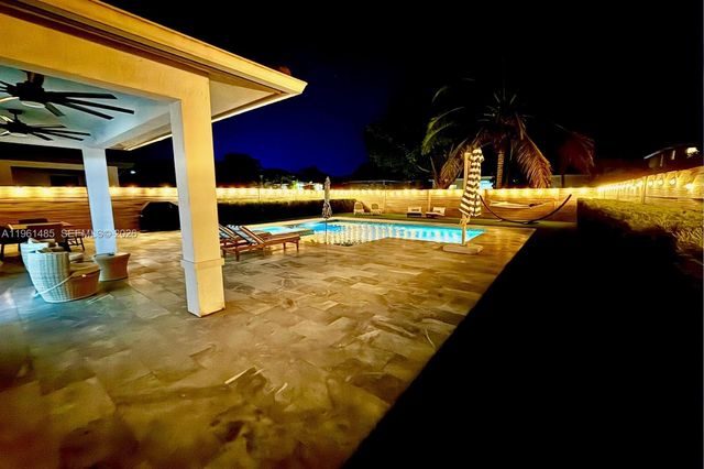 2872 SE 3rd St, Homestead, FL 33033