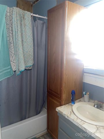 3435 E Ridge Road, Salisbury, NC 28144