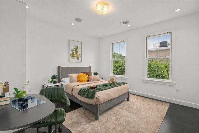 288 C Street 5, Boston, MA 02127