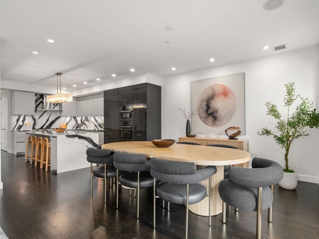 288 C Street 5, Boston, MA 02127