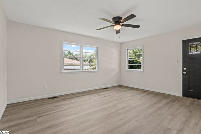 167 Lincoln Drive, Spartanburg, SC 29306