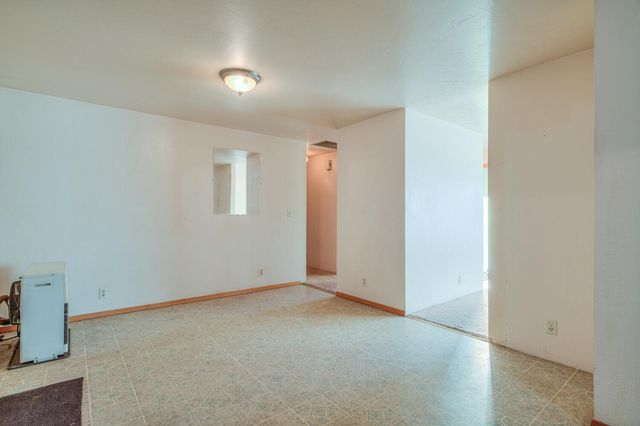 16054 Burgess Road, La Pine, OR 97739