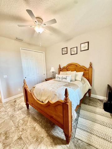 722 Yearling Trail, Sebastian, FL 32958