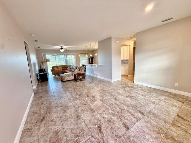 722 Yearling Trail, Sebastian, FL 32958