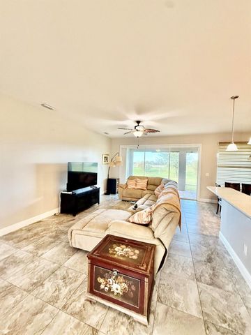 722 Yearling Trail, Sebastian, FL 32958