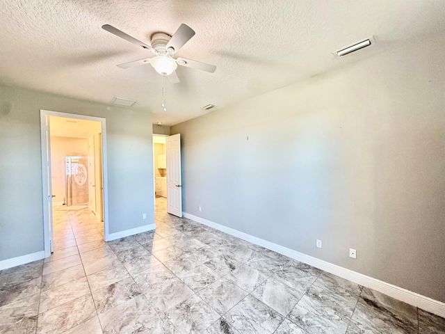 722 Yearling Trail, Sebastian, FL 32958