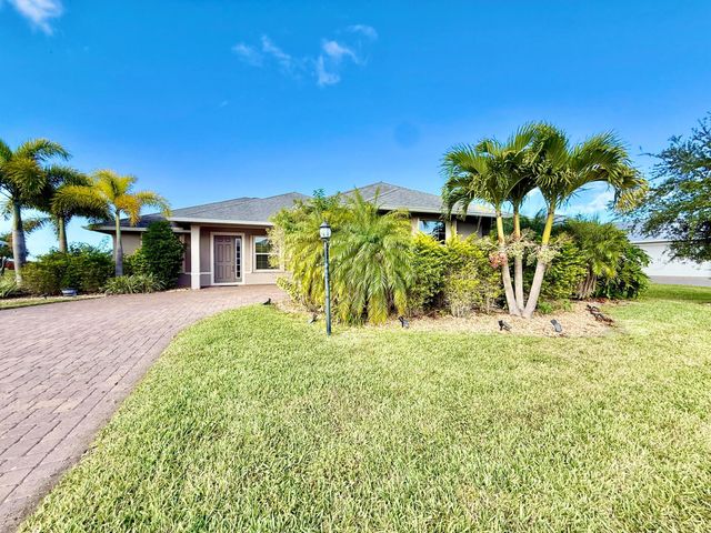 722 Yearling Trail, Sebastian, FL 32958