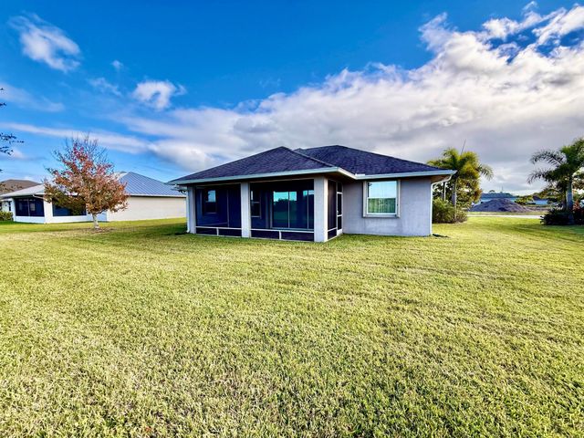 722 Yearling Trail, Sebastian, FL 32958