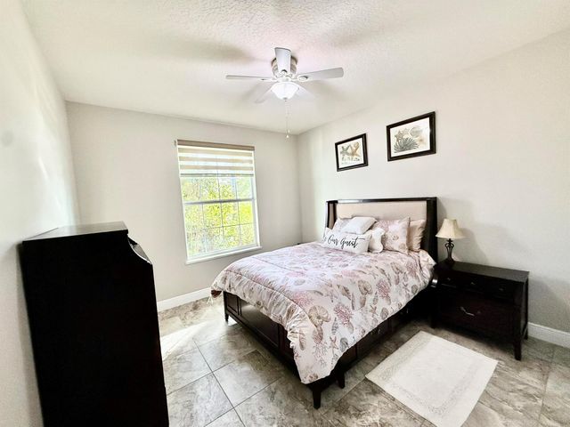 722 Yearling Trail, Sebastian, FL 32958