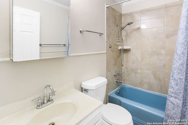 115 Harcourt, San Antonio, TX 78223