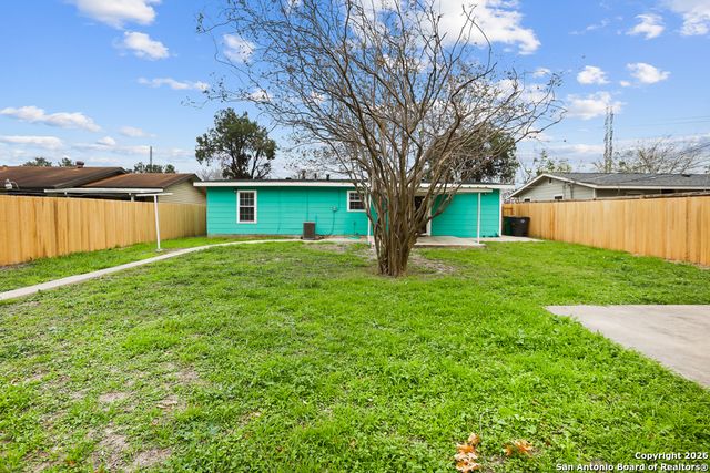 115 Harcourt, San Antonio, TX 78223