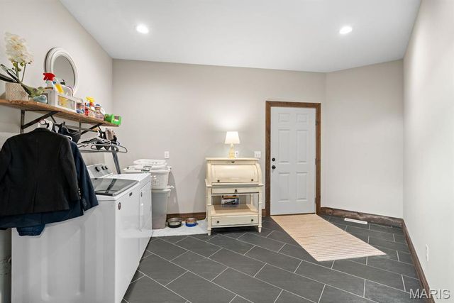 975 Foggy Court, Washington, MO 63090