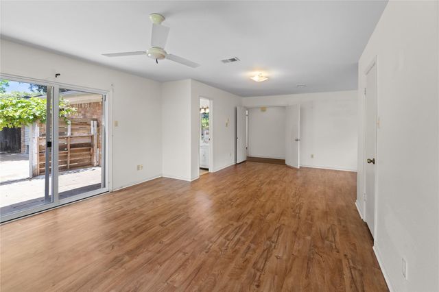 16410 Hickory Knoll Drive, Houston, TX 77059