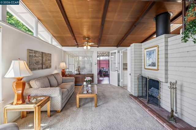 27621 Loyola Ave, Hayward, CA 94545