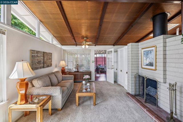 27621 Loyola Ave, Hayward, CA 94545