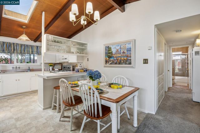 27621 Loyola Ave, Hayward, CA 94545