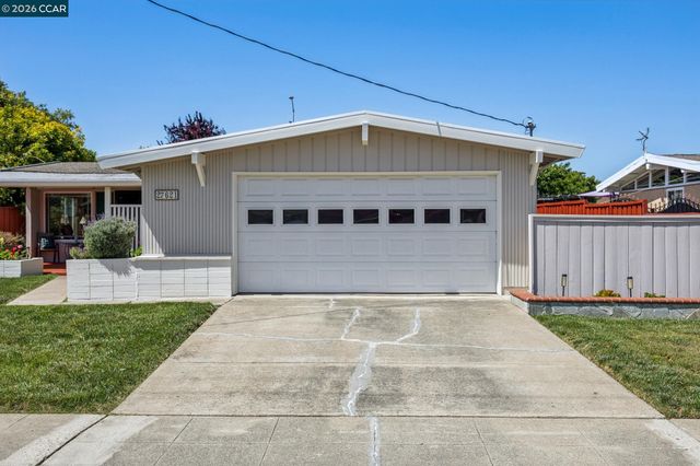 27621 Loyola Ave, Hayward, CA 94545