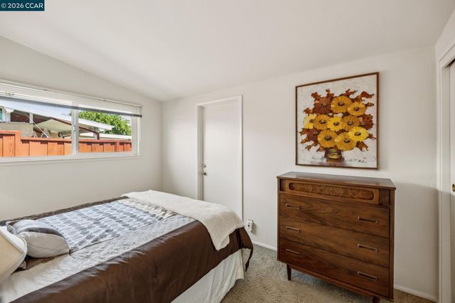 27621 Loyola Ave, Hayward, CA 94545