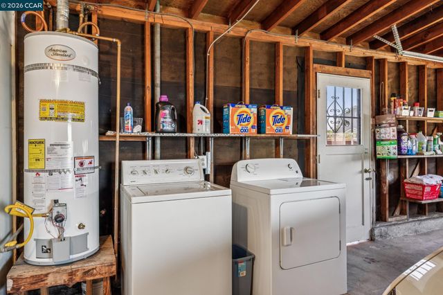 27621 Loyola Ave, Hayward, CA 94545