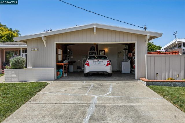 27621 Loyola Ave, Hayward, CA 94545