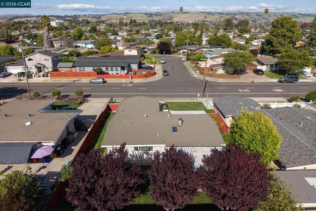 27621 Loyola Ave, Hayward, CA 94545