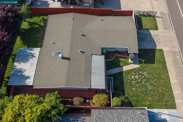27621 Loyola Ave, Hayward, CA 94545