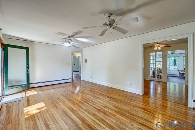1817 Pocoshock Blvd, North Chesterfield, VA 23235