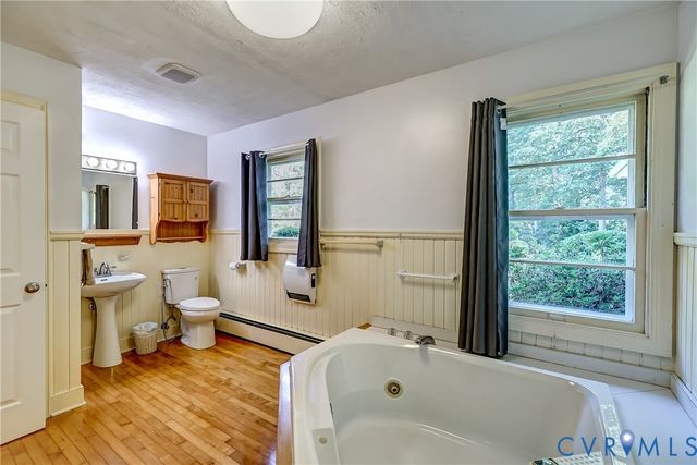 1817 Pocoshock Blvd, North Chesterfield, VA 23235