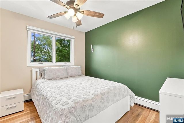 2 Crescent Road, Hopatcong, NJ 07843