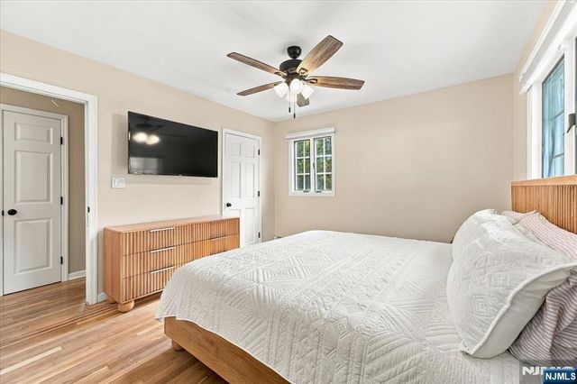 2 Crescent Road, Hopatcong, NJ 07843