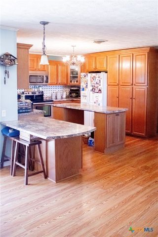 13156 E US-190, Kempner, TX 76539