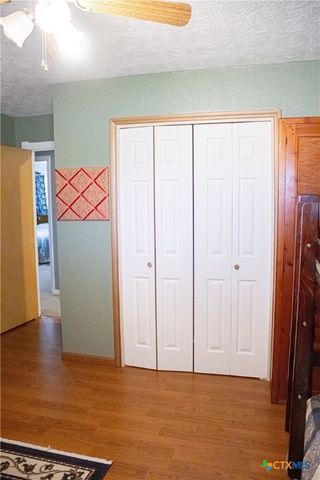 13156 E US-190, Kempner, TX 76539