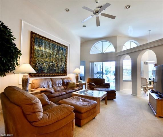 6444 Autumn Woods BLVD, Naples, FL 34109
