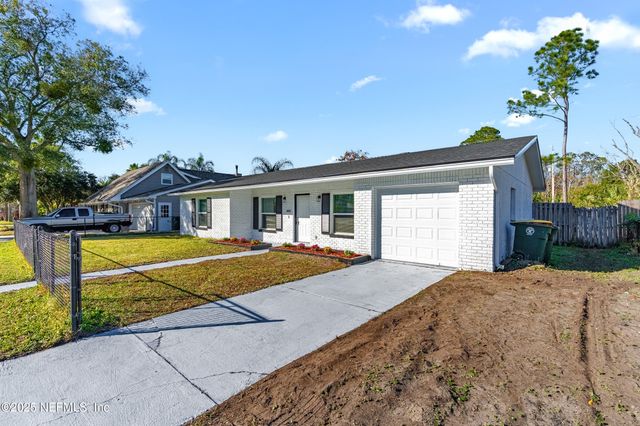 3631 NORTH RIDE Drive, Jacksonville, FL 32223