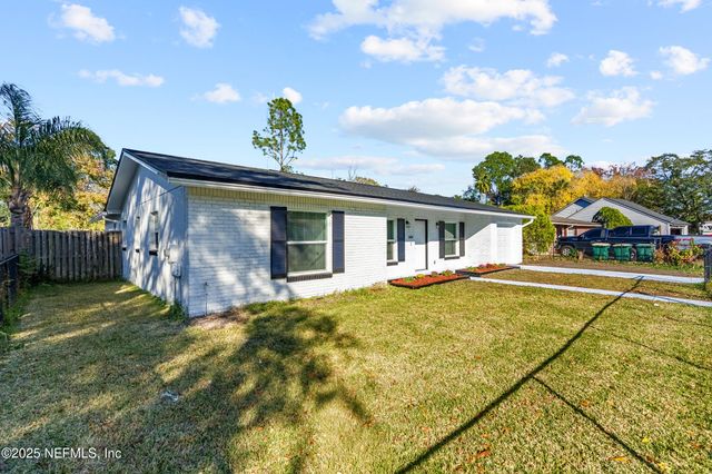 3631 NORTH RIDE Drive, Jacksonville, FL 32223