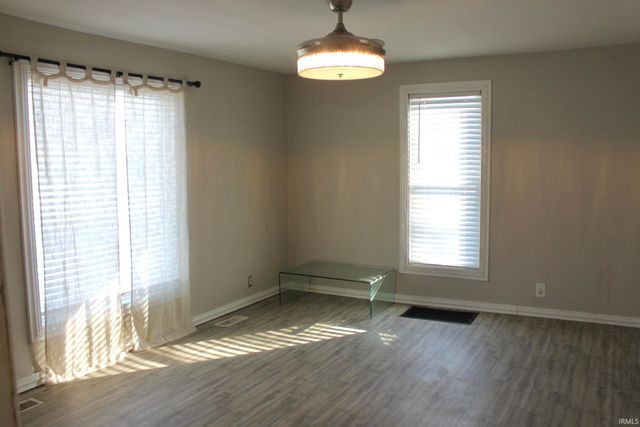 310 S Walnut Street, Plymouth, IN 46563