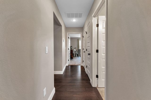 6060 S Brookside Lane, Battlefield, MO 65619