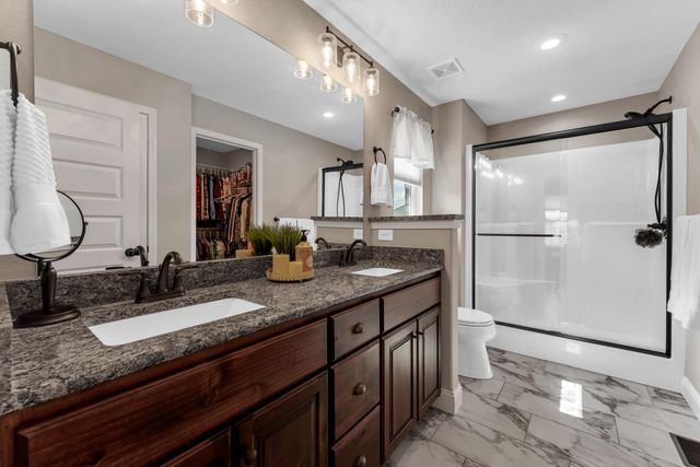 6060 S Brookside Lane, Battlefield, MO 65619