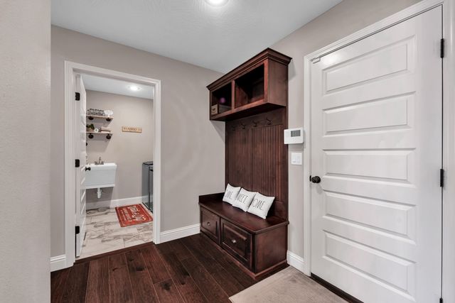 6060 S Brookside Lane, Battlefield, MO 65619