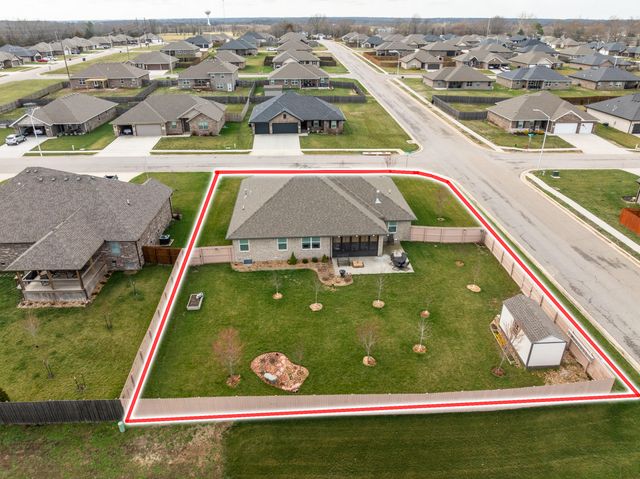 6060 S Brookside Lane, Battlefield, MO 65619