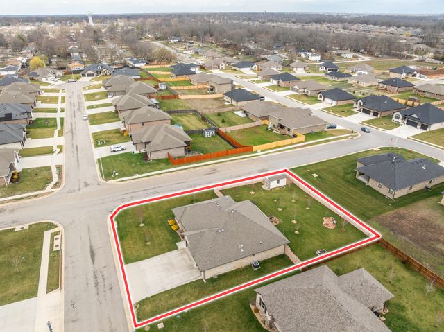 6060 S Brookside Lane, Battlefield, MO 65619