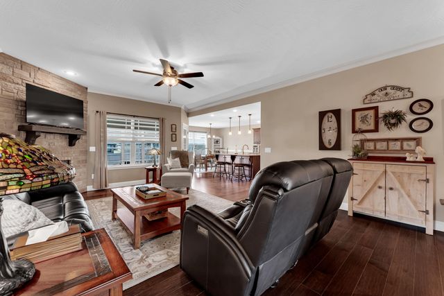 6060 S Brookside Lane, Battlefield, MO 65619