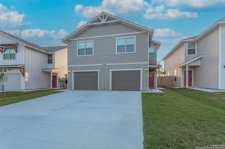 13902 Enzo Gate # 102, San Antonio, TX 78253