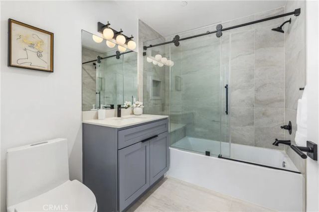 176 N Catalina Avenue 401, Pasadena, CA 91106