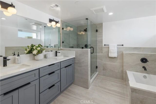 176 N Catalina Avenue 401, Pasadena, CA 91106