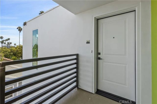 176 N Catalina Avenue 401, Pasadena, CA 91106