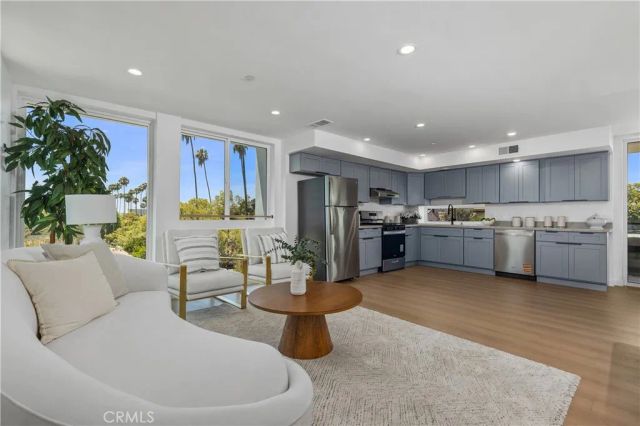176 N Catalina Avenue 401, Pasadena, CA 91106