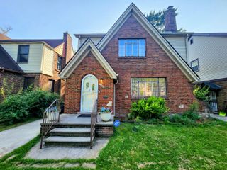4489 Kensington Avenue, Detroit, MI 48224
