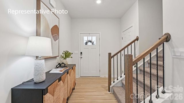 676 13th Avenue Drive NE, Hickory, NC 28601
